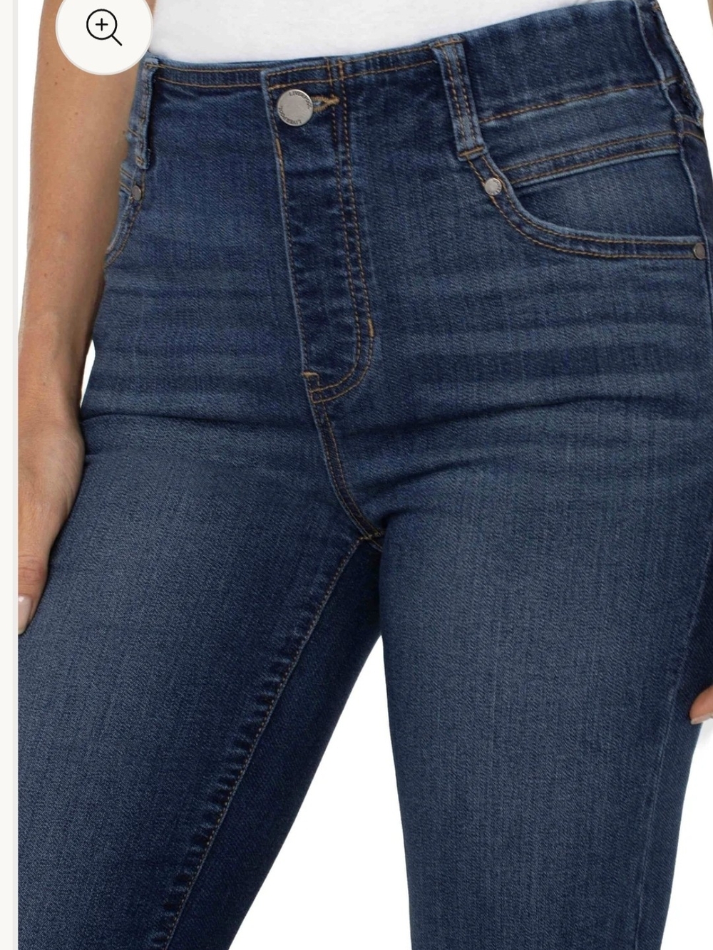 2/$50 NWOT Liverpool Jeans Company Dark Blue High-Rise Cropped Wide Leg Jeans - Picture 2 of 7